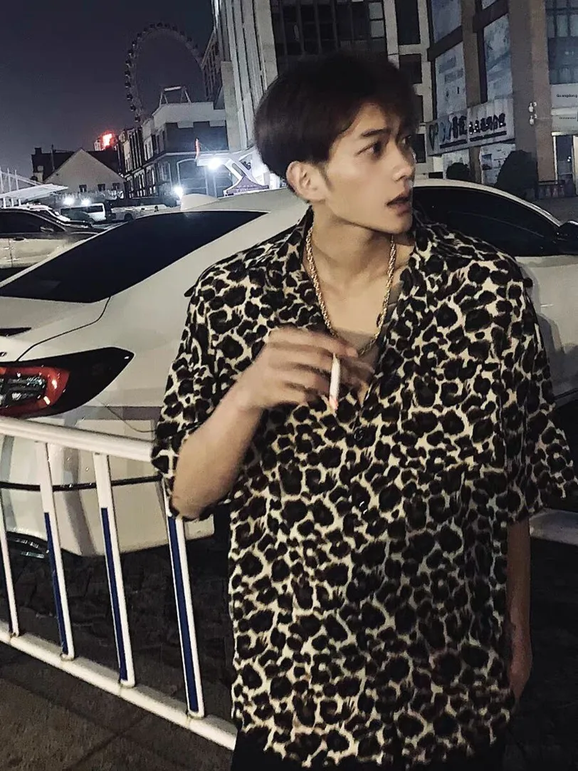

American Retro Leopard Print irt Boy Sle No Ironing Sl Loose ort Sve Salt System Ice Silk Chiffon Cool Feeling...