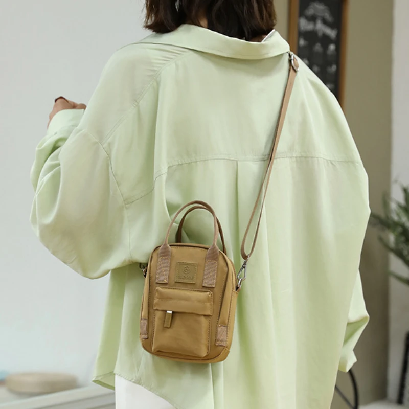 Ins Fashion Colored Canvas Shoulder Bags Women\'s 2023 New Small Square Crossbody Bags Nylon Cloth Handheld Phone Organizer Bag