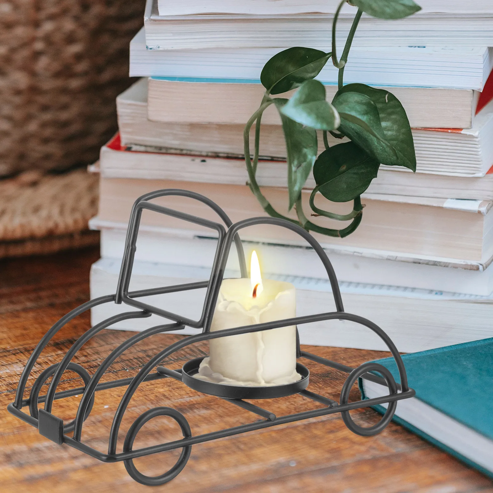 

Metal Holder Decorative Hollow Car Shaped Tealight Home Tabletop Ornament Festival Decoration Candlestick Holders
