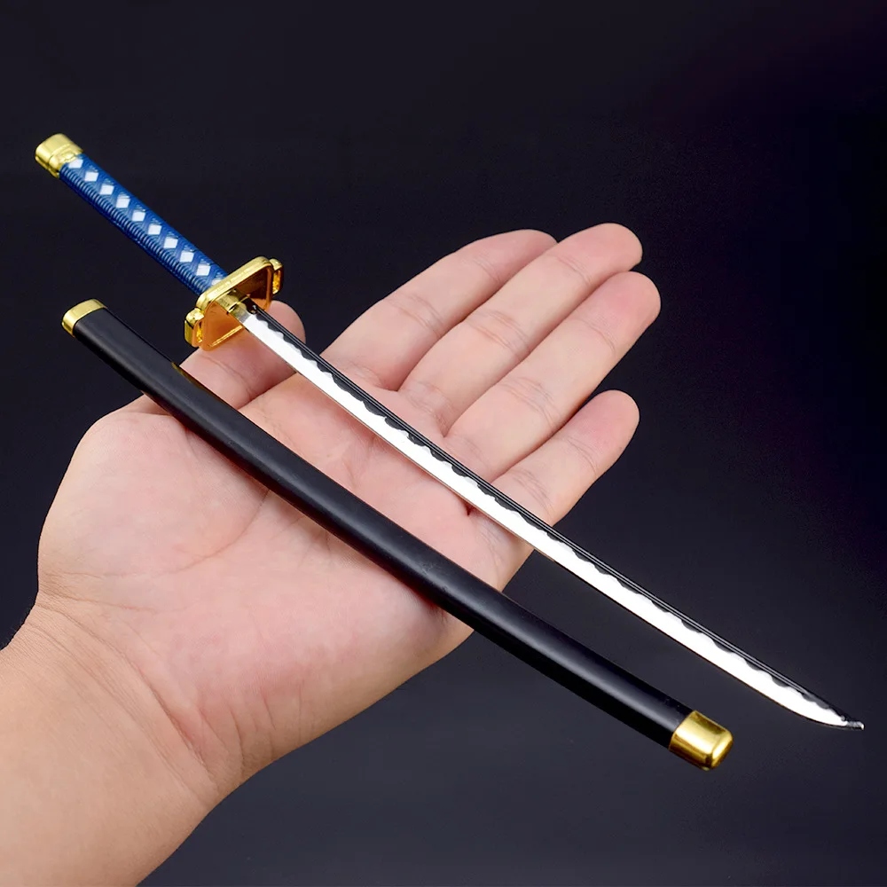 Katana Fantasy 7 de tamaño Real, cuchillos de Metal para Cosplay, armas, modelo de juguete, enviar soporte de exhibición, periférico de juego, 26cm