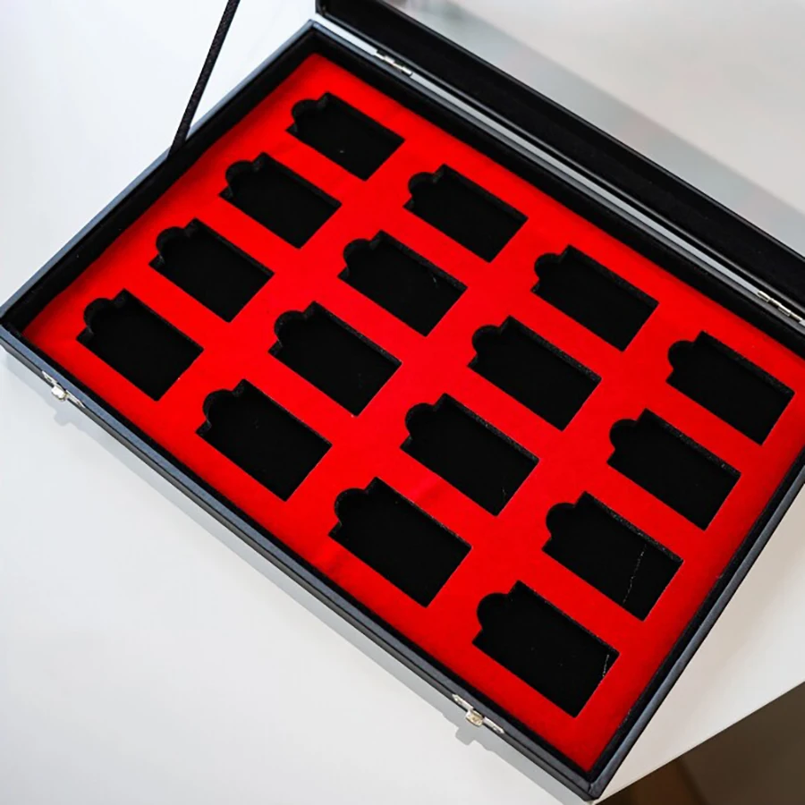 16-Slot PU Leather Lighter Storage Box Portable Gift Premium Exquisite Collection Men's Holiday Gift Box with Lid