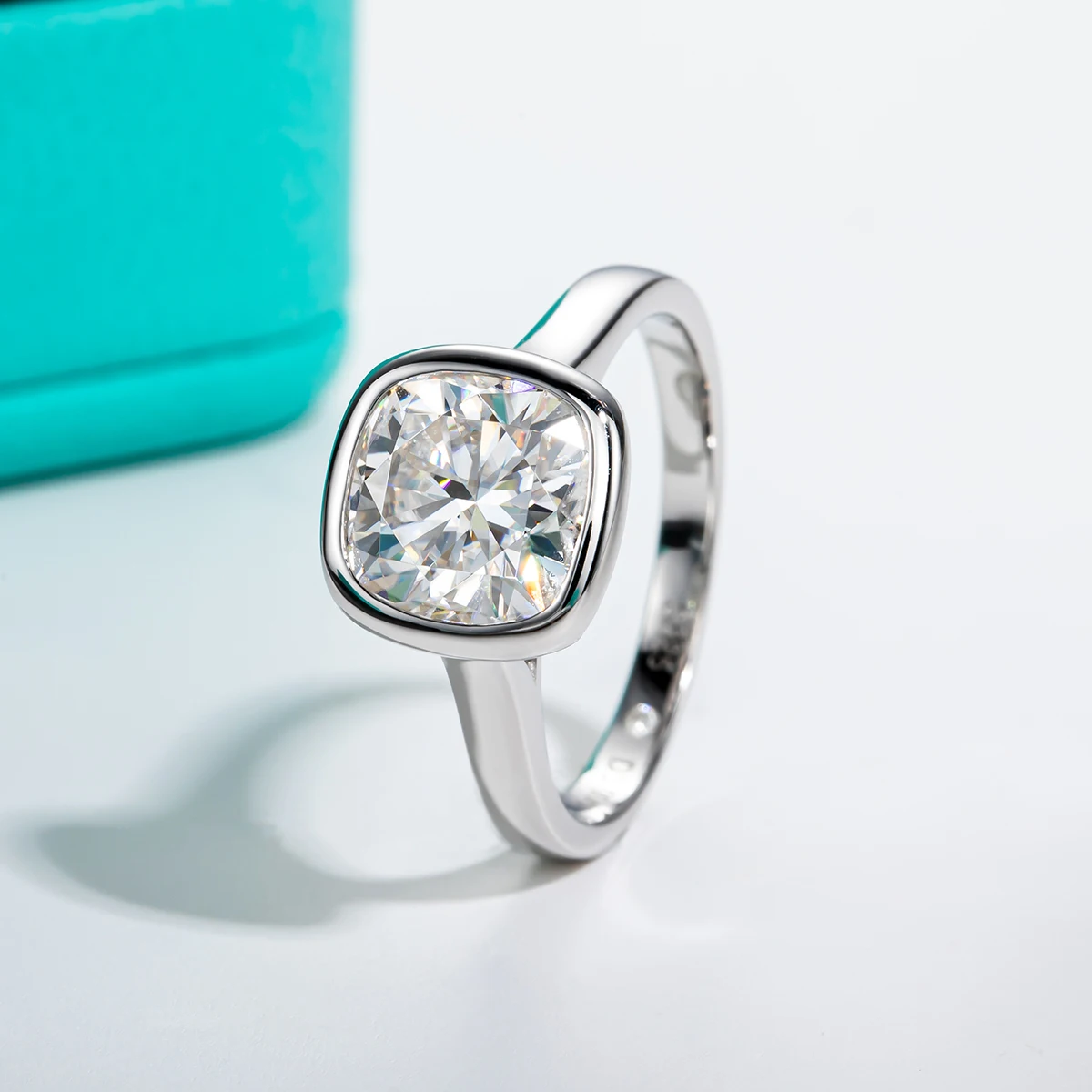 AnuJewel 3ct D Farbe Kissen Cut Moissanite Lünette Verlobung Hochzeit Ring 925 Sterling Silber Ringe Für Frauen Schmuck Großhandel