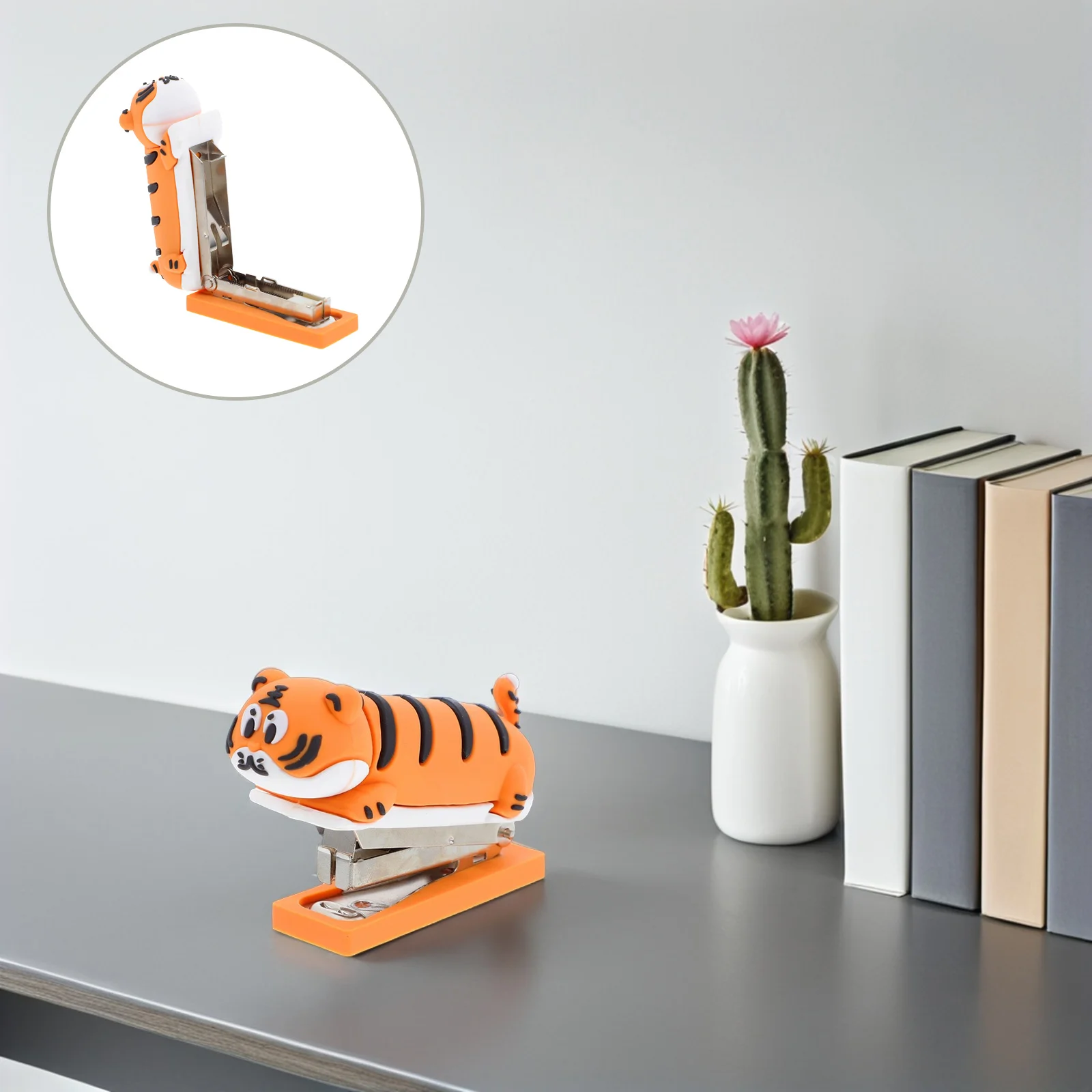 

Tiger Stapler Kids Girls Cute Compact Lightweight Portable Mini Cartoon Desk Office Supplies Stainless Steel Animal Shaped