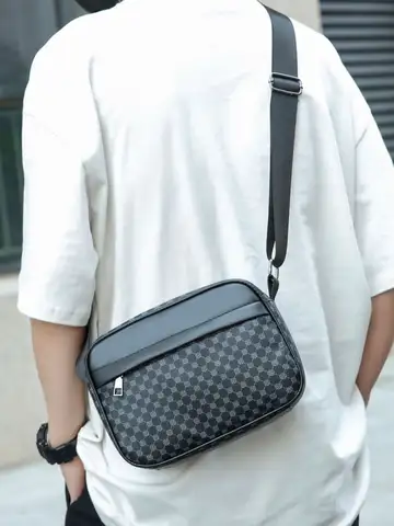 Casual Lightweight Business Shoulder Bags for Men PU Leather Messenger Bag Comfortable Wide Strap Crossbody Bags Designer Male