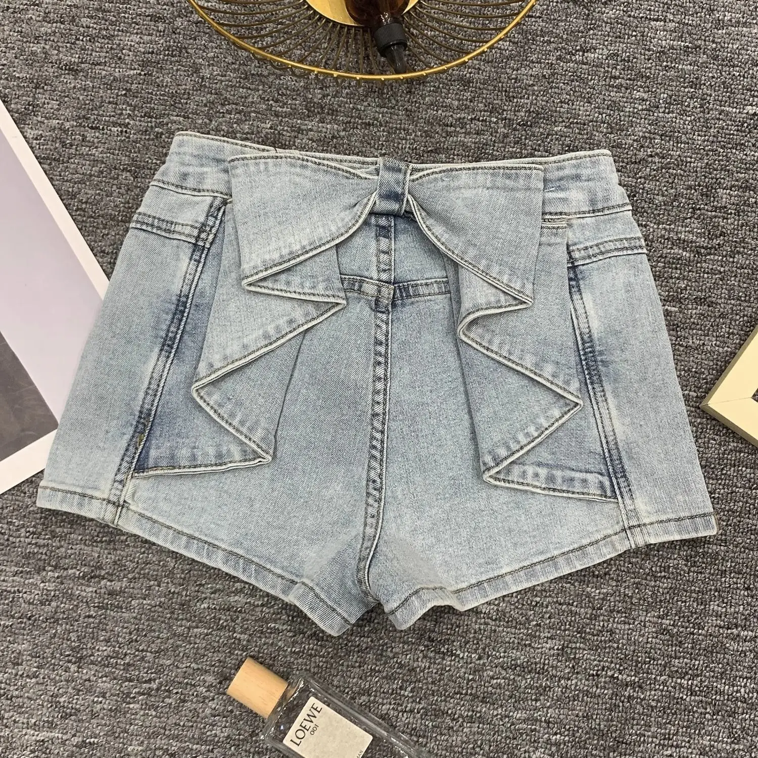 Pantalones cortos vaqueros lavados de verano para mujer, pantalones cortos informales con diseño de lazo, pantalones vaqueros Spice Girl de cintura alta, novedad de 2025