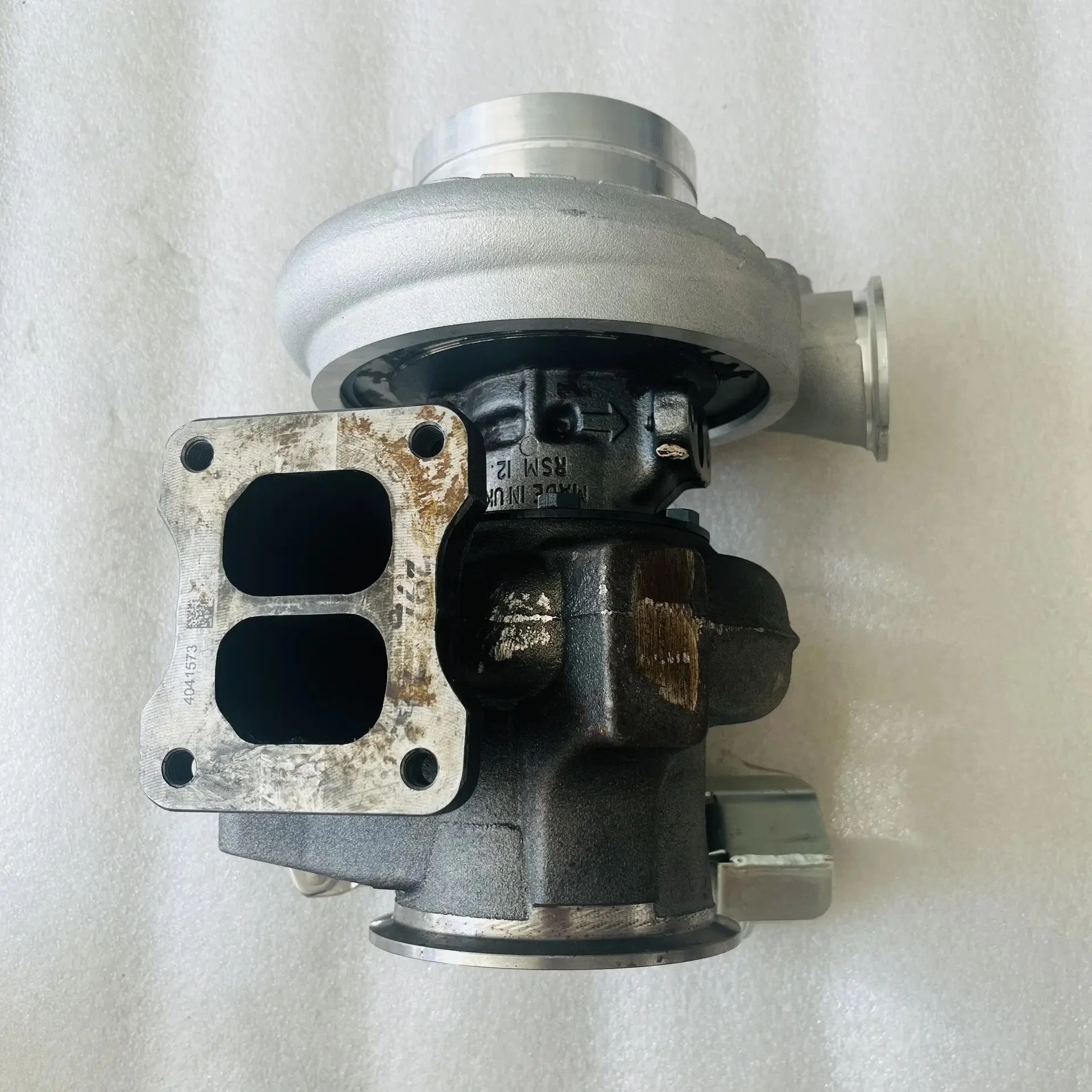 

MD9 Turbocharger 3792723 21831660 3792725 Construction Engineering Machinery Engine Spare Part for Excavator&bulldozer
