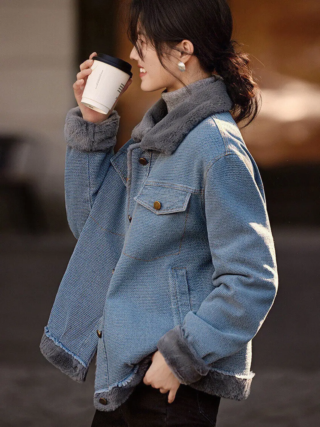 

Denim Coats With Rhinestone Woman Fur Plush Womens Fall Pleated Double-Breasted Slim-Fit Chic Amekaji Patchwork College Commute