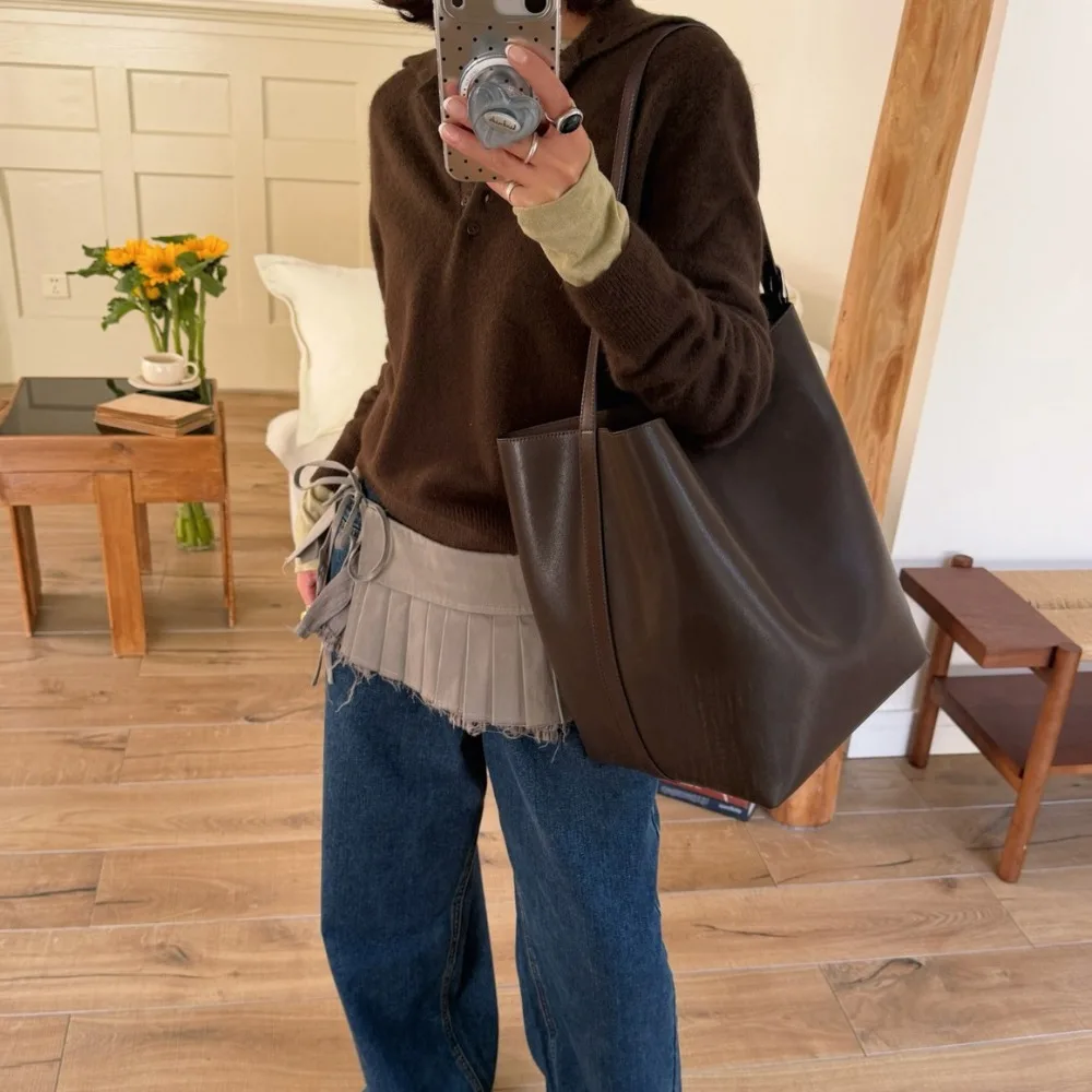 Inside and Outside Full Leather Minimalist Lazy Old Money Style Casual Women's Bag Niche Design Simple Advanced Relaxation Daily
