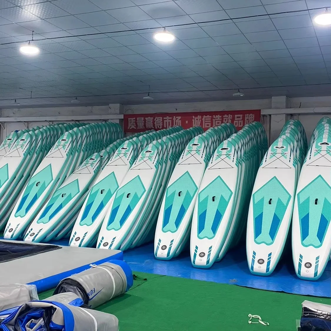 Planche de surf gonflable en PVC, planche à pagaie pour ski aquatique, avec corde de pied, pour l'extérieur, 3.2m, 10.6 pieds