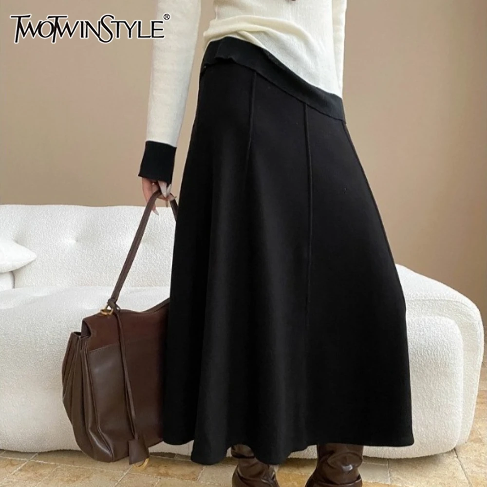

TWOTWINSTYLE Solid Spliced Folds Design Skirt Female High Waist Loose Korean Streetwear Women's Skirts Autumn New Fashion Style