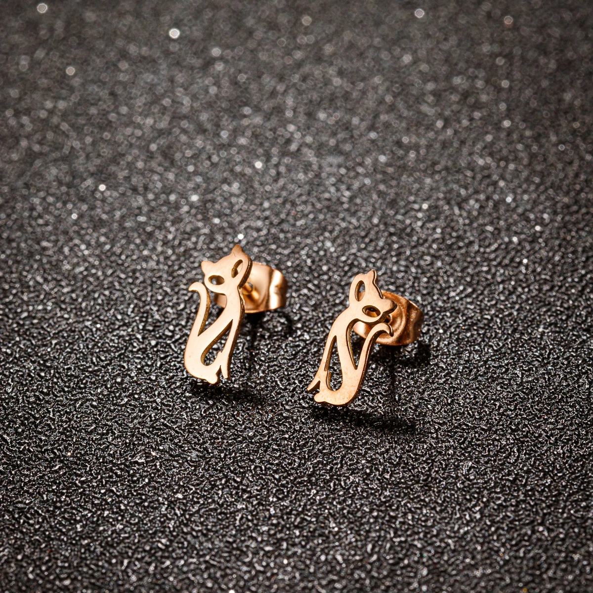 Tragus Stainless Steel Piercing Earrings For Women Cute Animal Cat Stud Earrings Female Minimalist Jewelry Pendientes Mujer