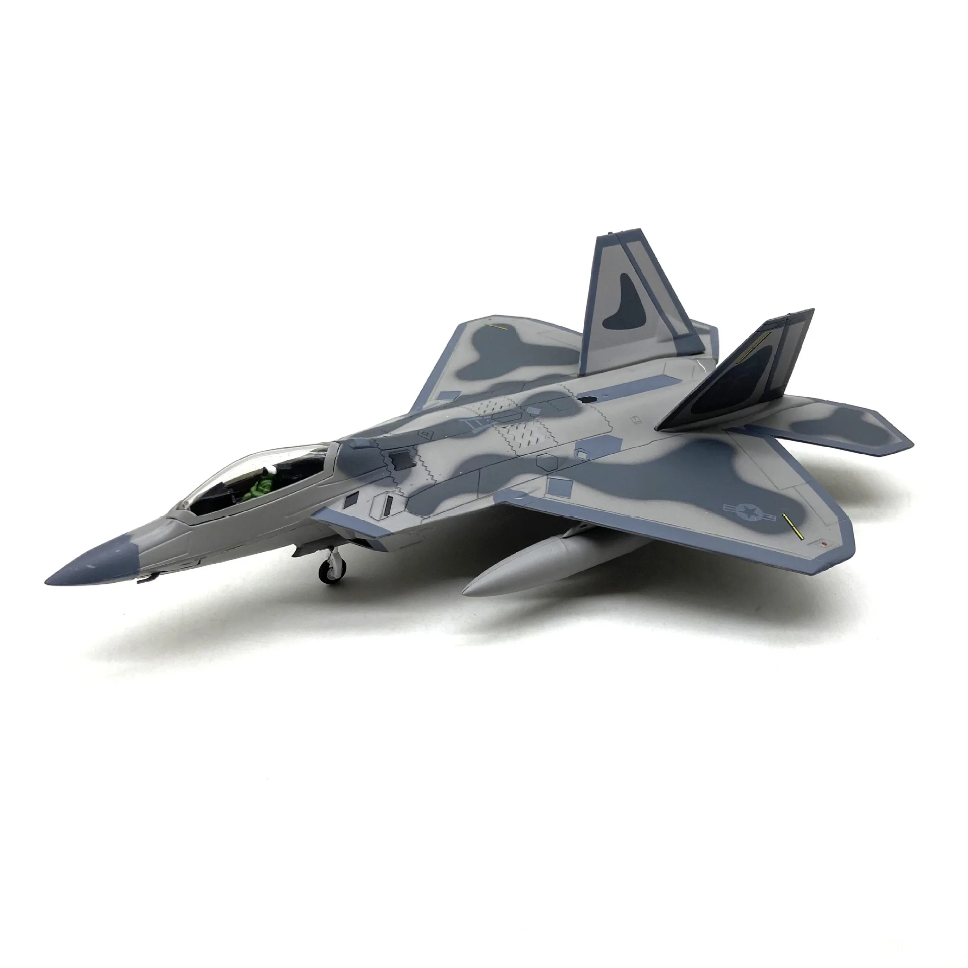 1/100 Scale F22 Stealth Raptor Fighter F-22 Plane Diecast Metal Airplane Finished Static Plane Model Collection Gift