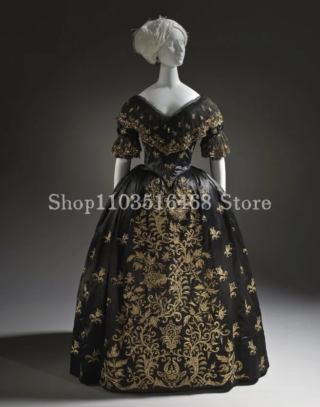 Vintage Victorian Prom Evening Dress Black Strapless Short Sleeve Corset Corset Gold Applique Renaissance Masquerade فساتين سهرا