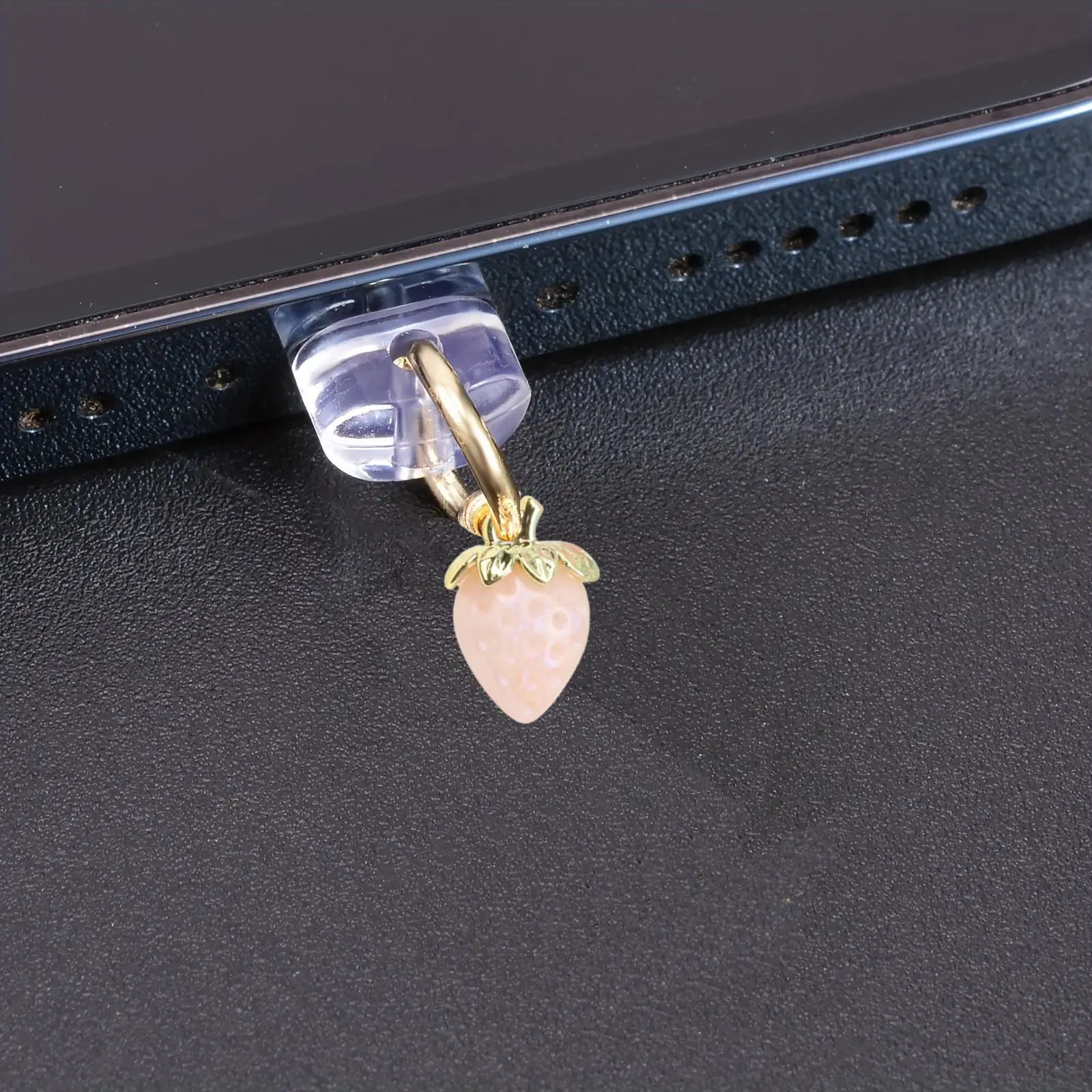 아이폰 및 삼성 Type-C 휴대폰을 위한 귀여운 딸기 과일 먼지 플러그 액세서리 장식