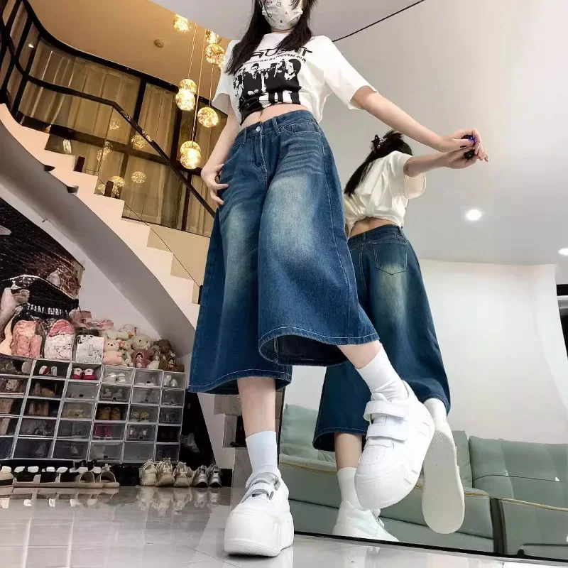 Retro Washed Blue Cropped Jeans for Women in Summer Pear Shaped Figure Slimming Mid Length Jeans Fashion Hight Waist Pants