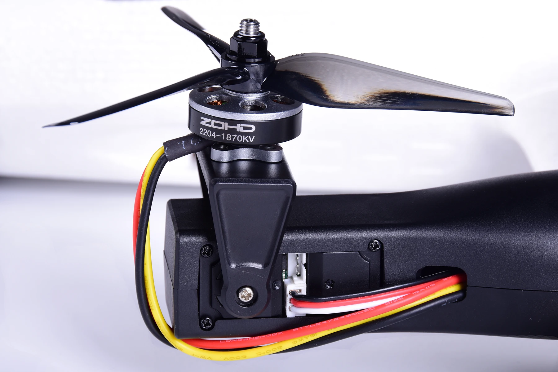 ZOHD Altus 980mm Wingspan Three Motor V-Tail EPP FPV RC Airplane in Stock: T-1 VTOL-PNP FPV Airplane thumbnail 4