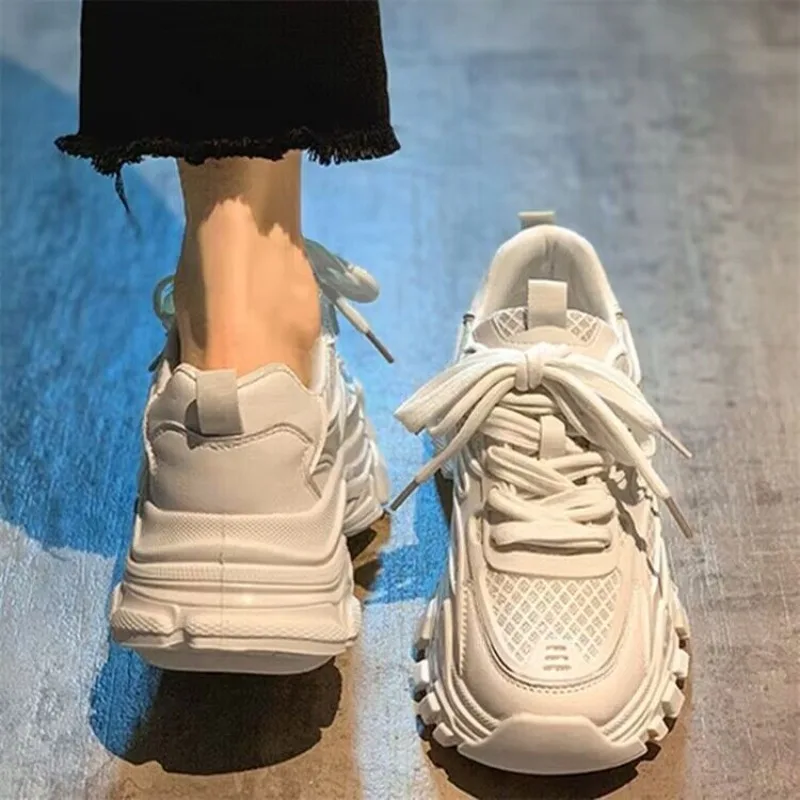 Women's Lightweight Dad Sneakers New Arrival Breathable Soft Sole Casual Shoes Trendy Versatile Walking Footwear