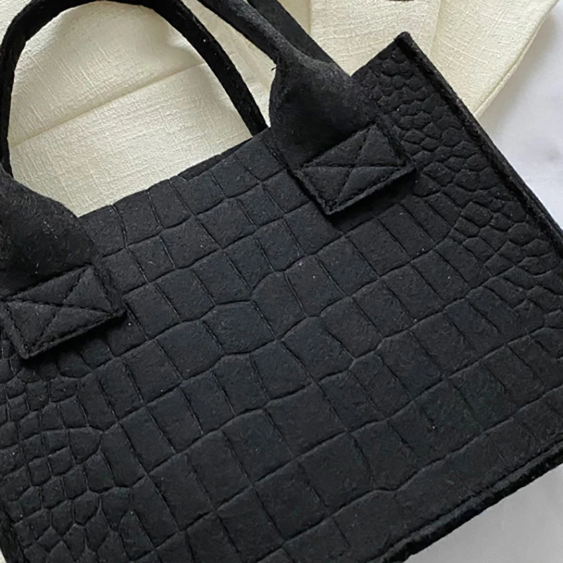 Bolsa quadrada pequena crocodilo em relevo para as mulheres, simples e versátil, casual feltro Messenger Bag, novo