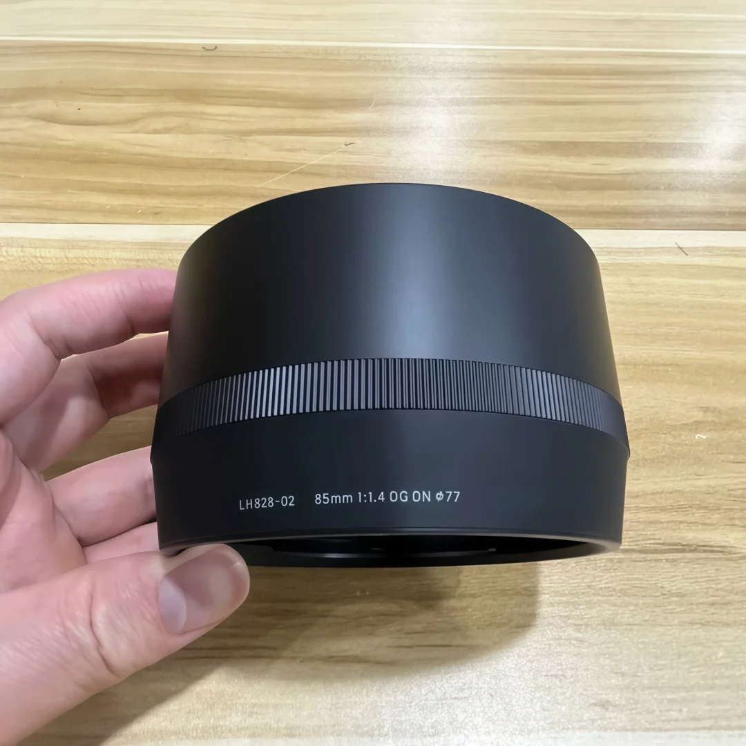 

New Original Lens Hood 77mm For LH828-02 Replacement For Sigma 85mm F1.4 DG DN Art Lens