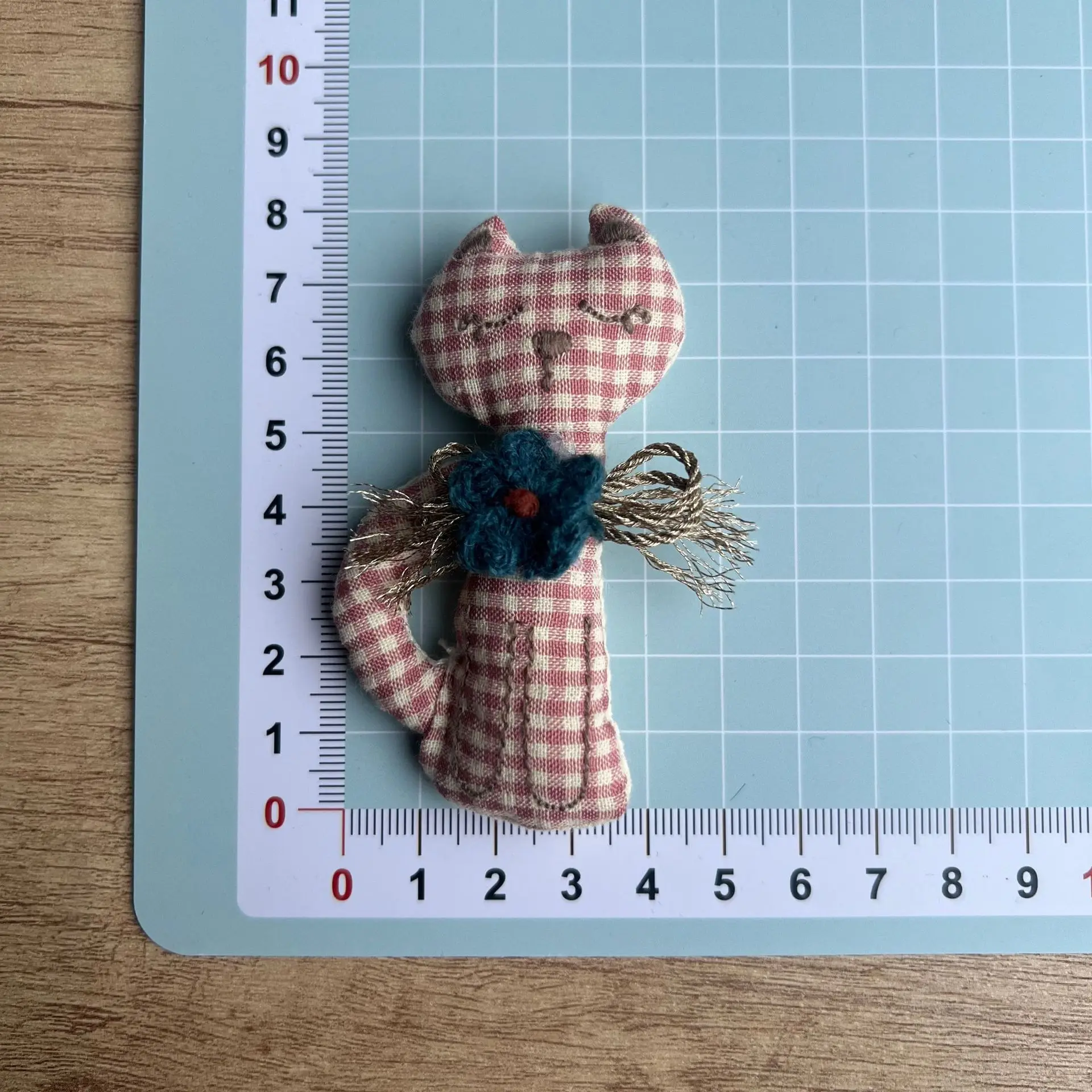 Cotton Linen Kitty Hanging Ornament DIY Embellishment for Kids Apparel Footwear Headwear Purse Sewing Supply Cute