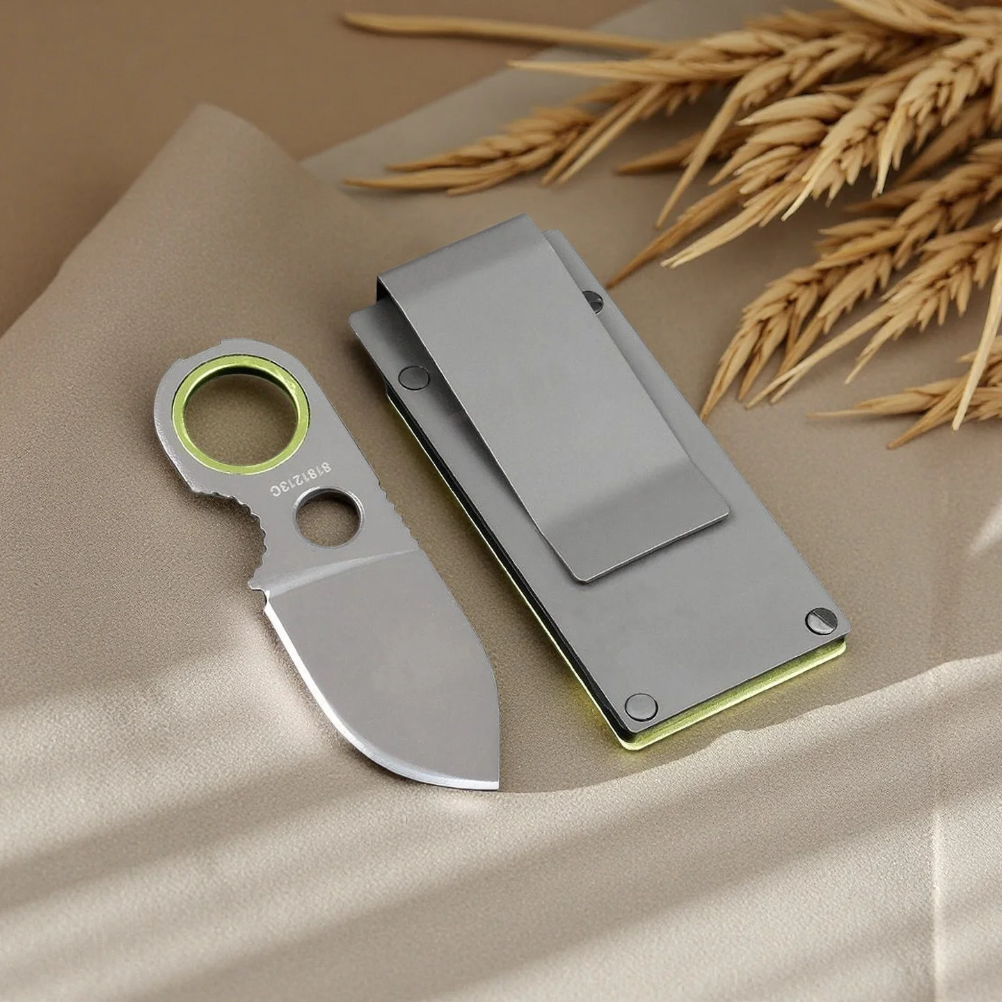 Mini coltelli tascabili a lama fissa di alta qualità Coltello multifunzione per sopravvivenza di emergenza Coltello durevole e affilato Strumento per alpinismo EDC
