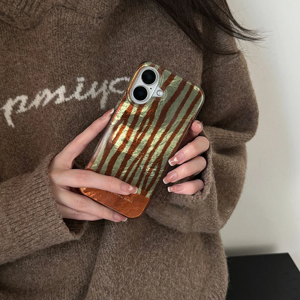 Spiral patterned irregular brown striped phone case with fur Plush chain for iPhone 11 12 13 14 15 16 pro max