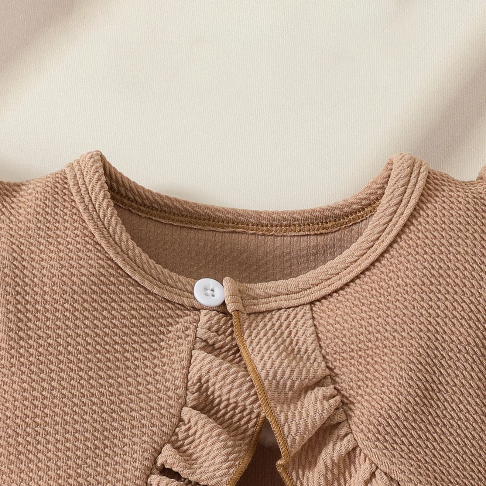 3 قطعة مجموعات 2026 الصيف الرضع فتاة الملابس موضة منقوشة لطيف القوس ملابس علوية من القطن بلا أكمام فستان الأميرة الطفل الوليد البنود B106