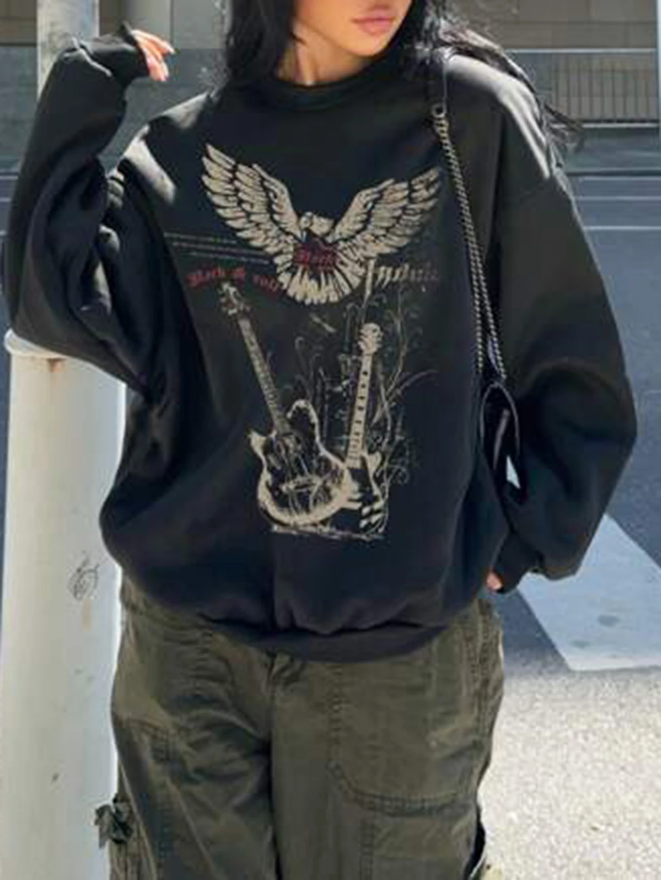 تي شيرت Ezwear كاجوال برسومات سيارة ريترو ورقبة دائرية فضفاضة تناسب تي شيرت نسائي مريح من القطن