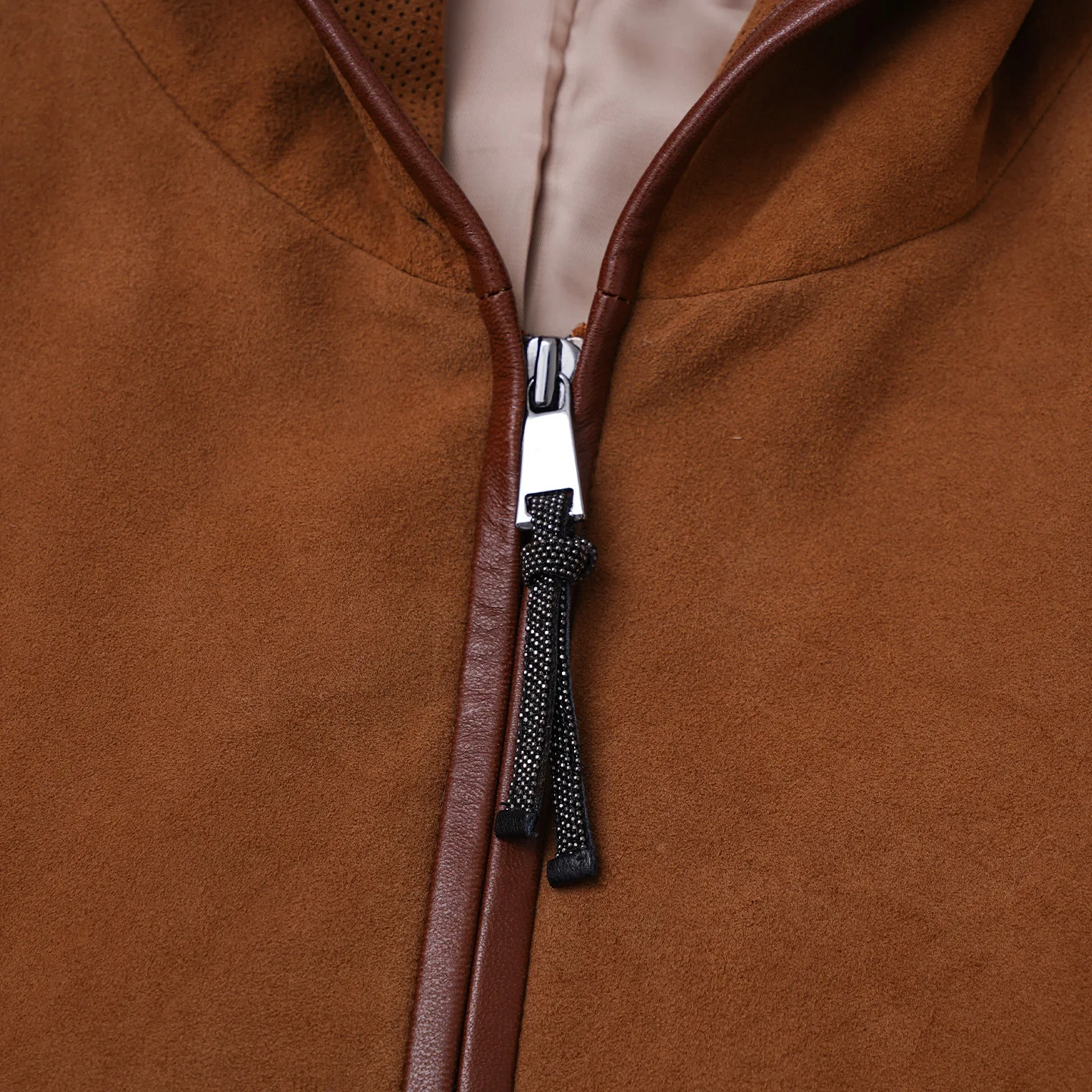 Modische, weiche, bequeme Langarmjacke aus Wildleder und Kaschmirleder mit Kapuze für Damen