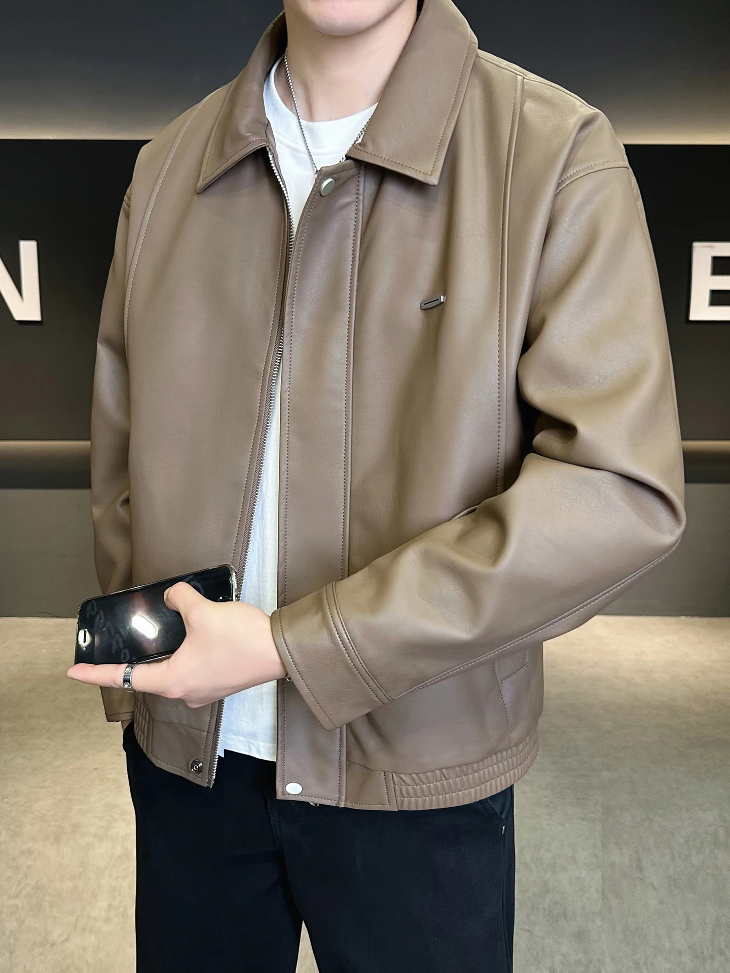 

Мужская облегающая куртка из искусственной кожи, новинка 2025, универсальная крутая байкерская верхняя одежда, весенне-осенняя модная мотоциклетная куртка