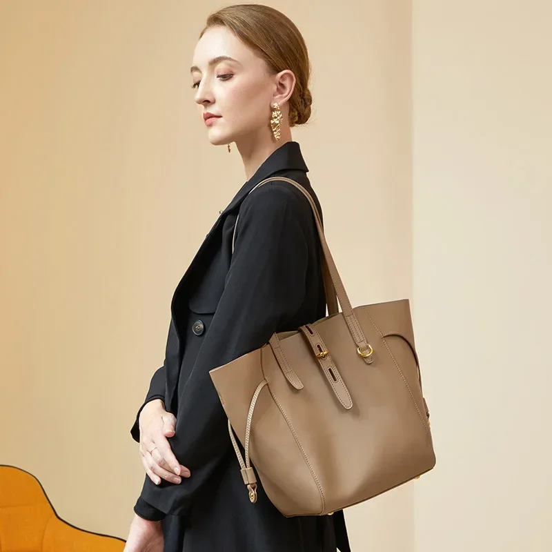 Large Genuine Leather Women\'s Bucket Bag Natural Leather Handbag for Women Casual Designer Female Shoulder Tote Bag Ladies Purse