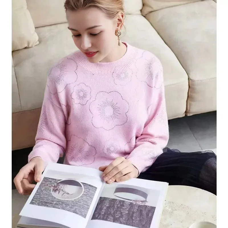 

Sweet and Shiny Diamond Round Neck Long Sleeved Knitted Sweater Autumn New Soft and Sticky Top Sweater for Women