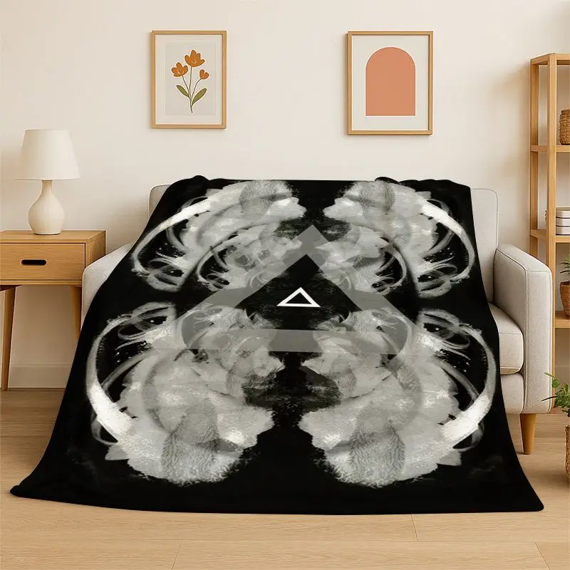Viking Totem Nordic Rune Valhalla Vegvisir Odin Flannel Blanket Soft Throw Blanket for Bedroom Living Room Bed Travel Picnic Nap