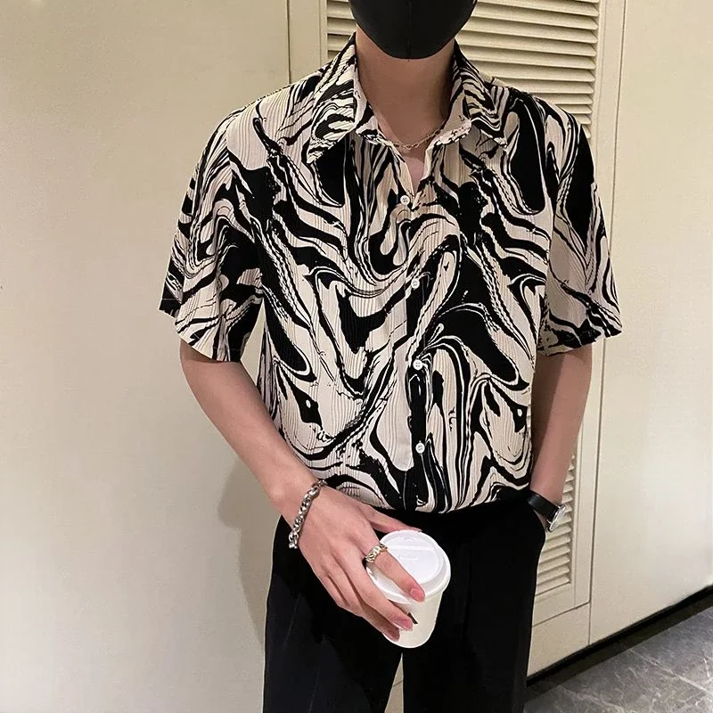 Japanese Summer Ice Silk Flower Shirt for Men Short Sleeve Loose Casual Harajuku Oversized 2023 New Thin Hawaiian Shirt Men