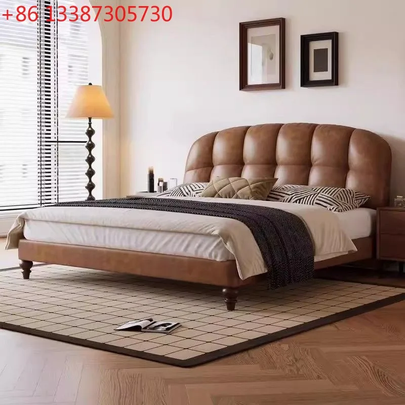 

Американская кровать в стиле ретро для небольшой квартиры, из вощеной кожи, с гладким краем, в простом стиле, для главной спальни.