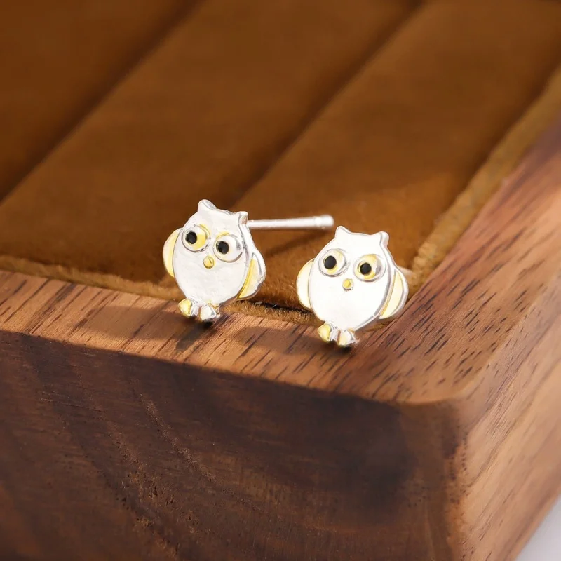 Uini Tail hot selling new 925 sterling silver cute two tone owl earrings, personalized and versatile small animal earrings ED277