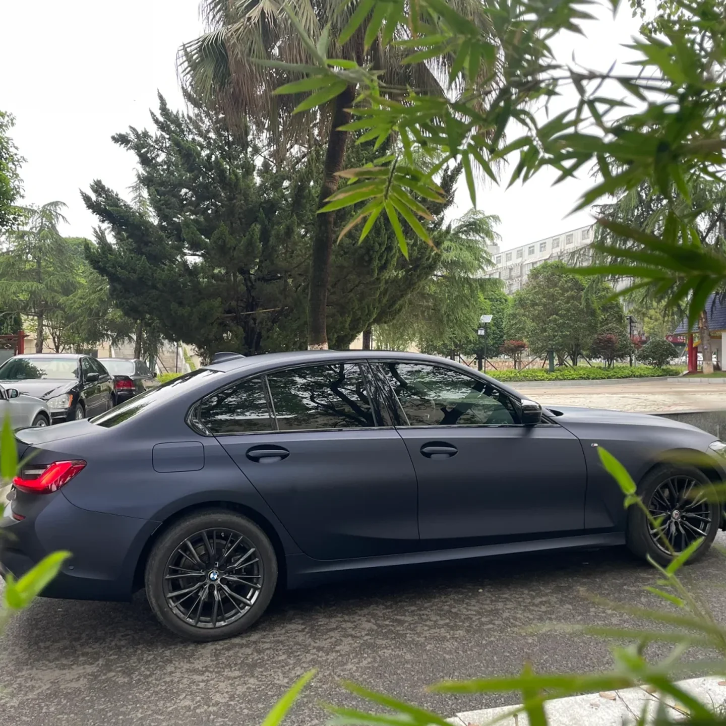 PET Matte Black Blue Shift Car Wrap Film Satin Vinyl Roll Full Body Automotive Styling UV Protection Factory Direct