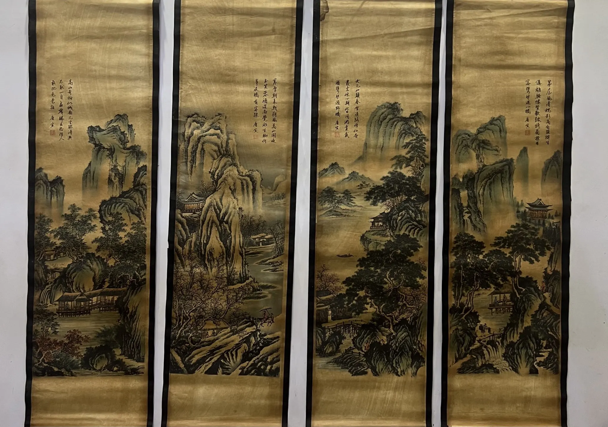 Chinese four-screen home living room decoration hanging painting Tang Yin-landscape map