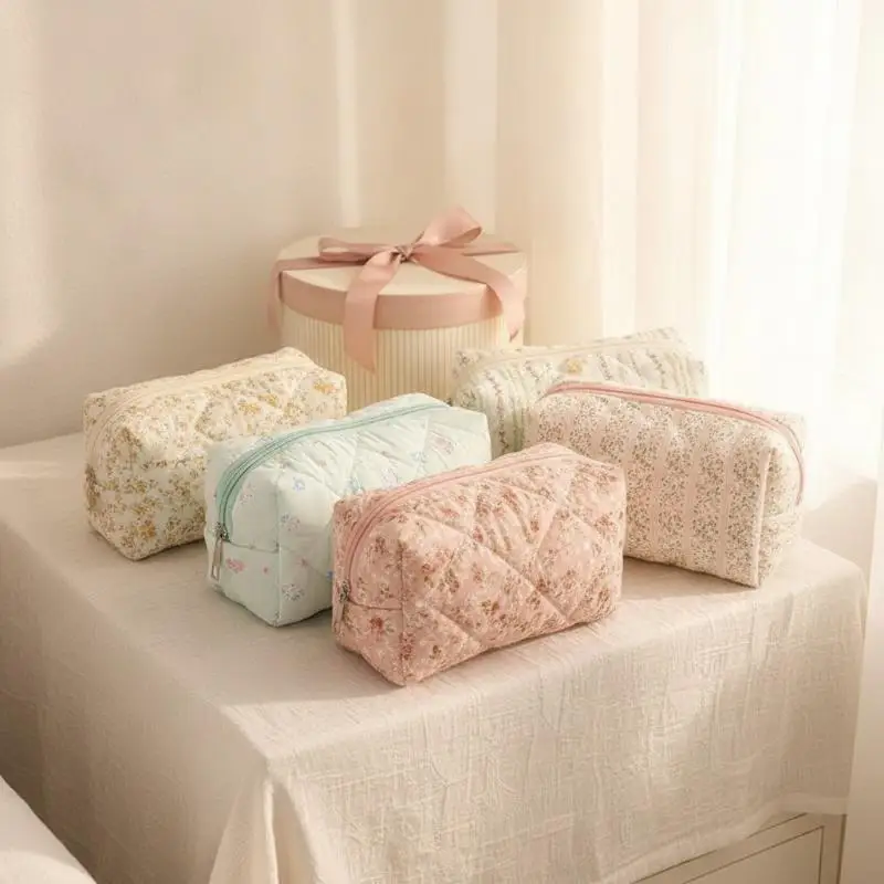 1Pcs Cotton Zipper Storage Bag Cute Floral Quilted Pencil Case Multiple Patterns For Teen Girls School Office Supplies