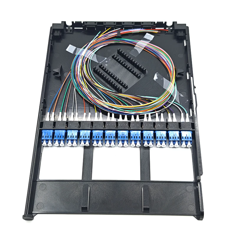 1U 19″144‑fiber High‑Density Patch Panel with 6×24F SMF splice cassettes 12 LC duplex adapters/Cassette+24 LC/UPC SM pigtails