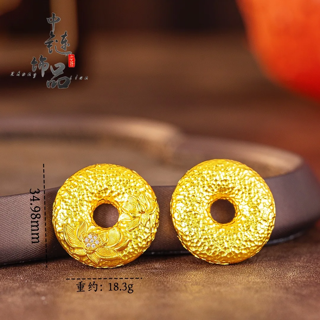 Diamond-encrusted lotus safe buckle pendant new Chinese hammer grain safe buckle 9999gold