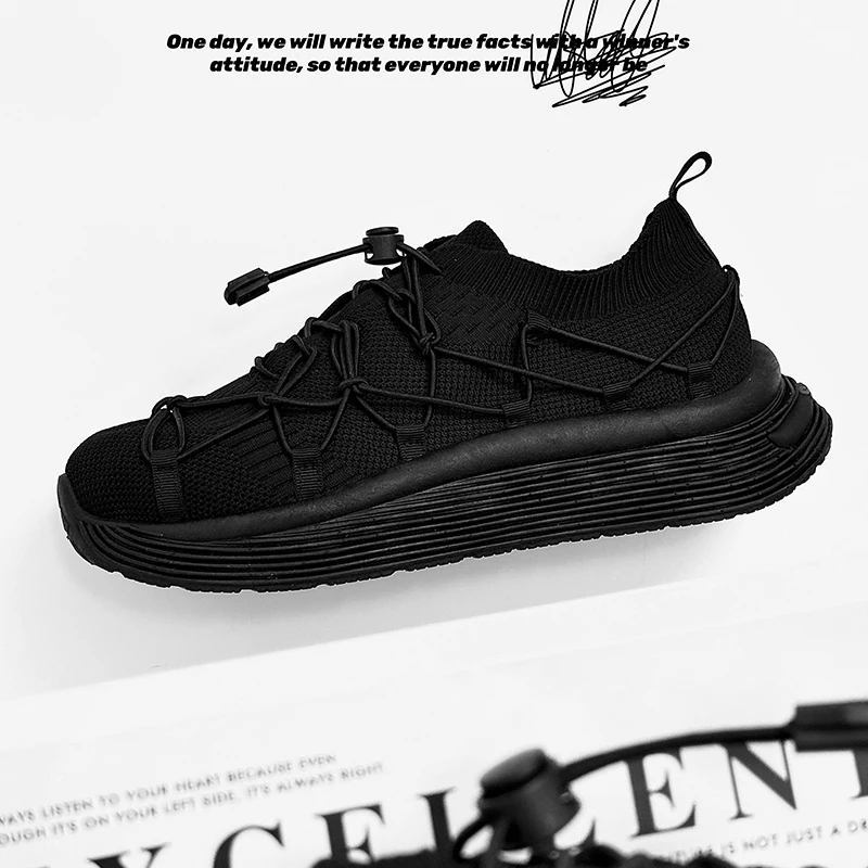 

2025 новые стильные туфли для скейтбординга, новые летние удобные легкие высококачественные дышащие повседневные мужские туфли Cortez с низким берцем, два цвета