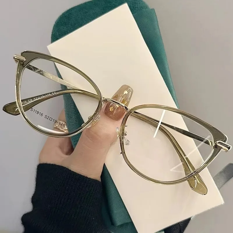 Korean version cat-eye anti-blue light glasses, elegant and stylish decorative eyeglass frames for ladies