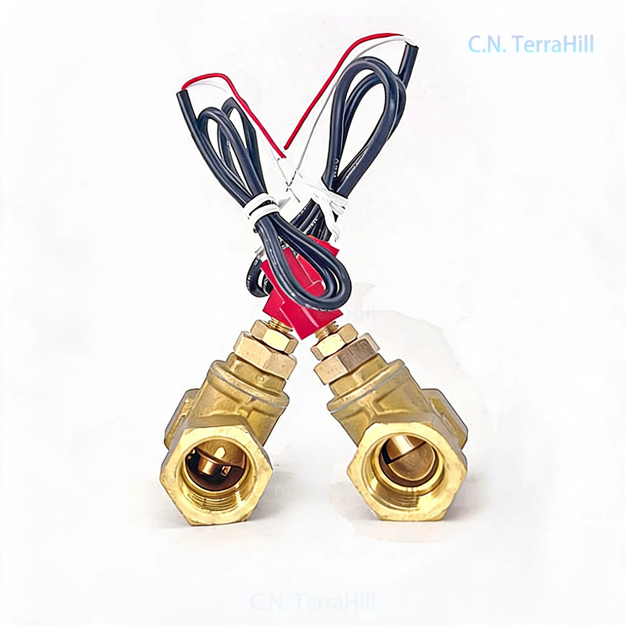 Brass Flow Switch 1/2 Inch DN15 Normally Open Signal Flow Switch for Air Source Water Heater, Large Flow Rate, Durable Magnetic