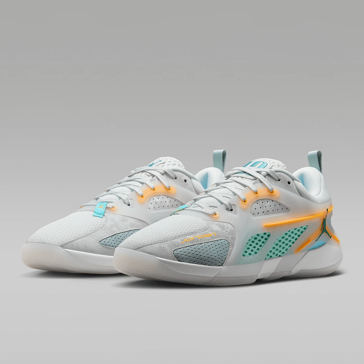 

Nike genuine JORDAN men's low cut anti slip shock-absorbing breathable basketball shoes FQ3859-101