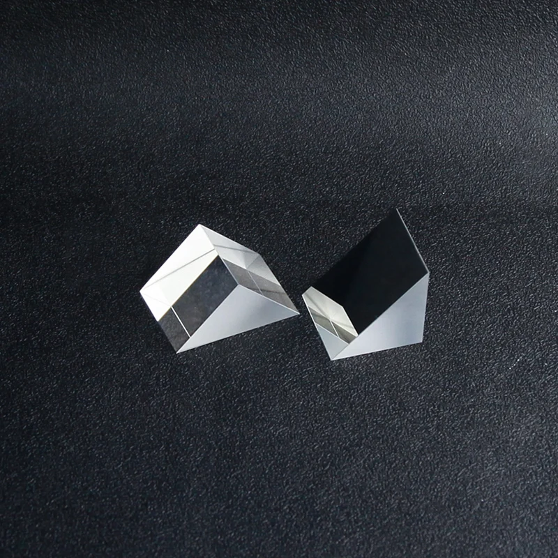 20*20*20mm Optical K9 glass right-angle prism with 45-degree internal reflection coating and blackened.