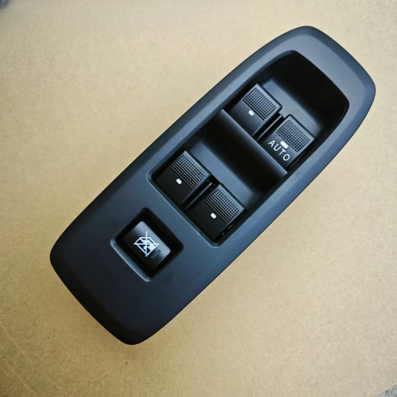 

RHD Power Window Main Control Switch Electric Windows Lift Switch Panel for Ford Ranger T7 Everest 2015- EB3T-14A132-AD