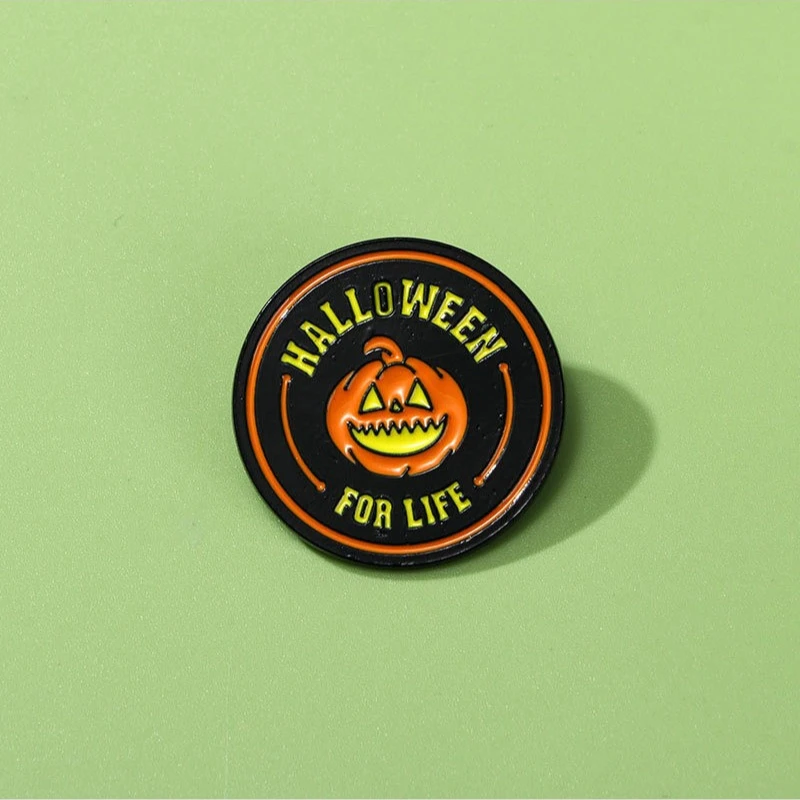 Unisex New Fashion Halloween Pumpkin Shape Brooch Oil Dropped Alloy Badge Pin DIY Clothing Bag Hat Scarf T-shirt Jeans Accessory