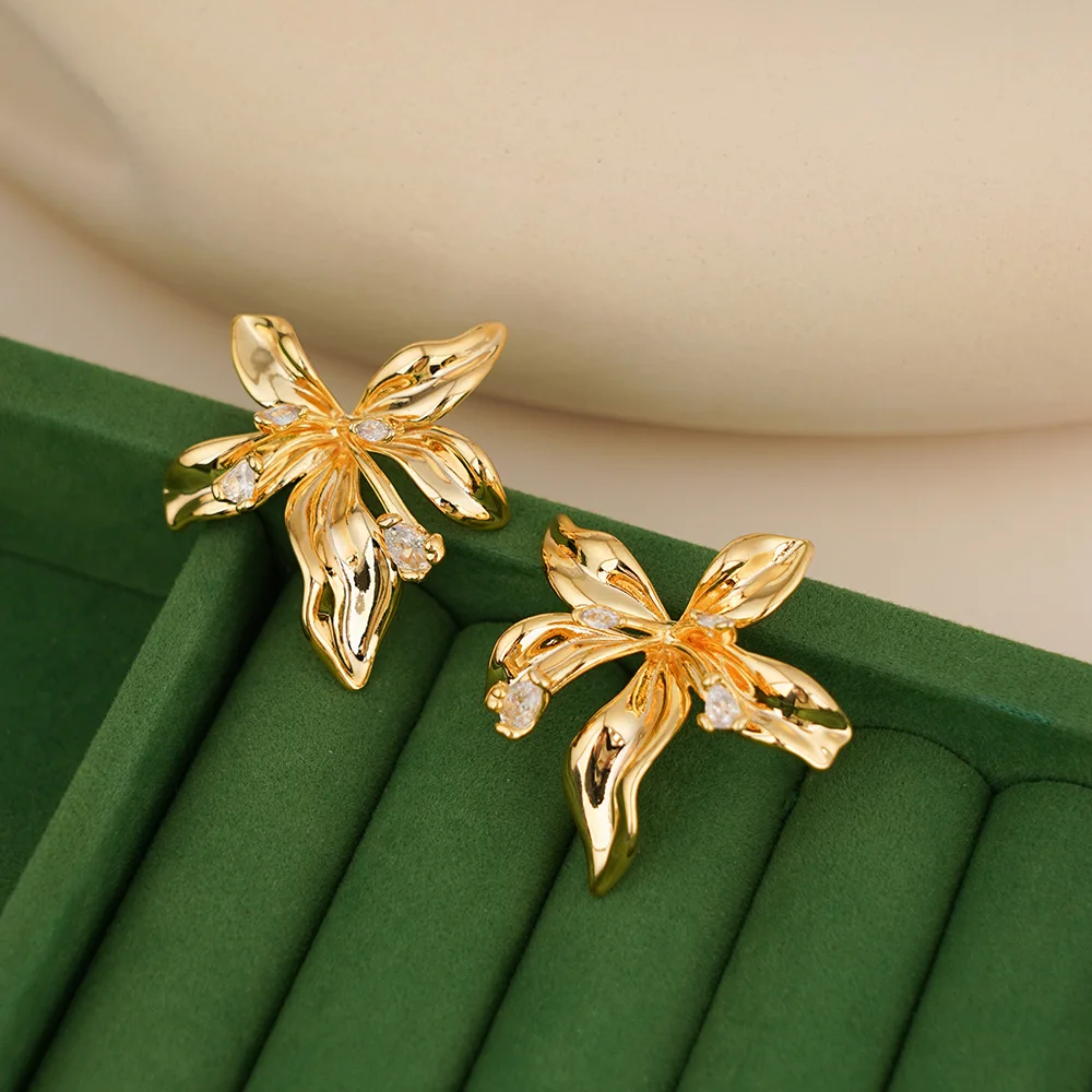 

Fashion Flowers Earring 18k Gold Plating Water Proof Jewelry For Women