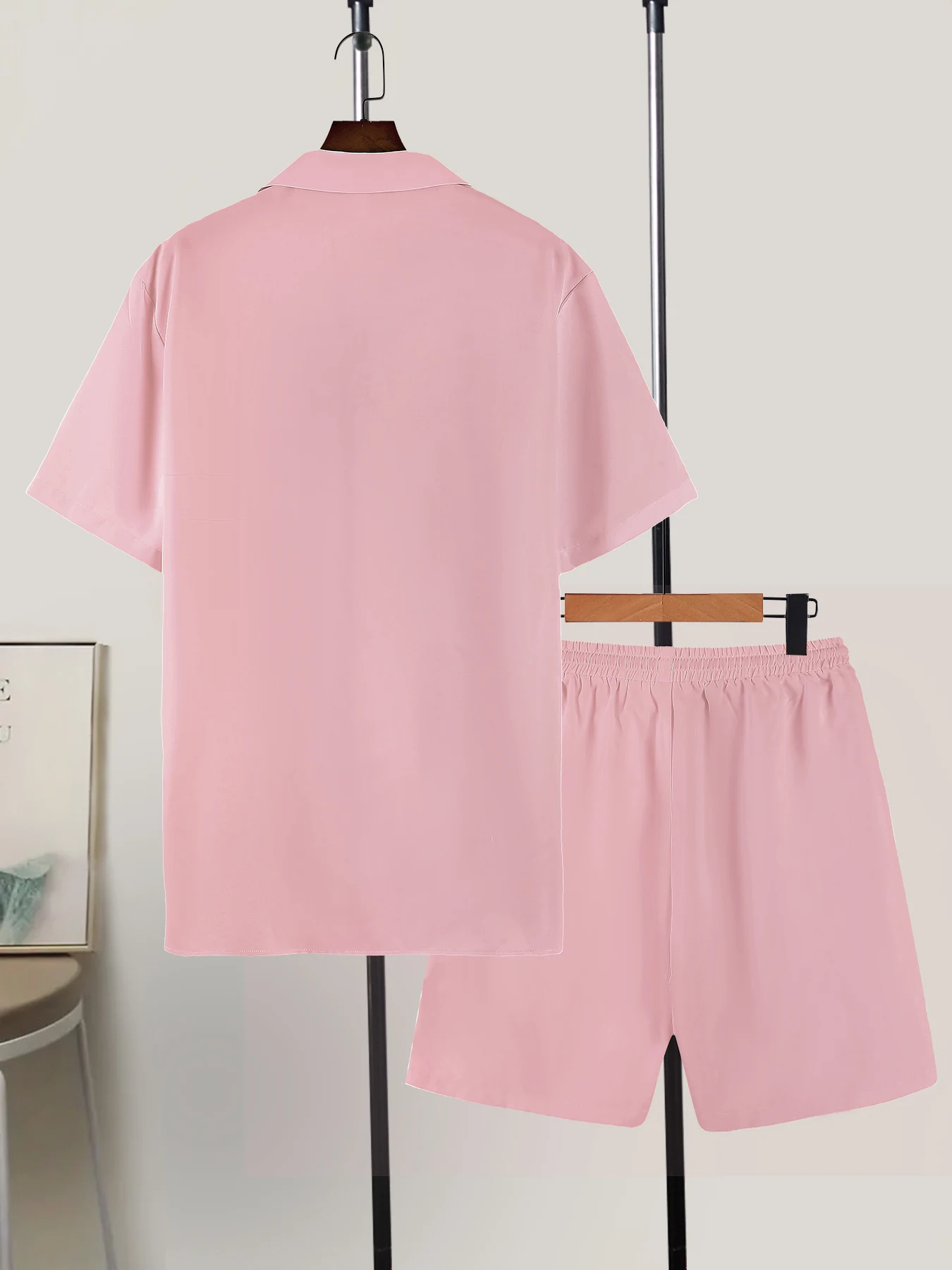 Men's Solid Color Cuban Collar Two-Piece Set with Pocket Short-Sleeve Shirt + Drawstring Elastic Waist Shorts, Summer Casual Versatile Men's Outfit - view 3